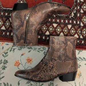 Everyday Hero Men's Python Boots -- 8M